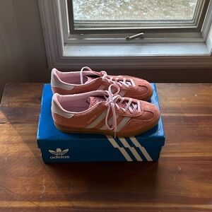 Adidas originals sneakers